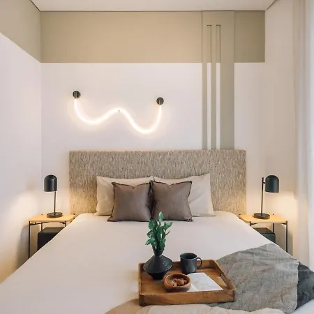 Carvalhal - 2 Bedrooms And Pool In Avenidas Novas Apartmán Lisboa